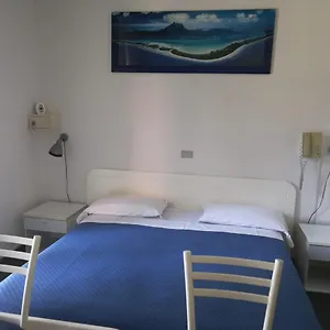 ** Hotel Tuscolano Italie